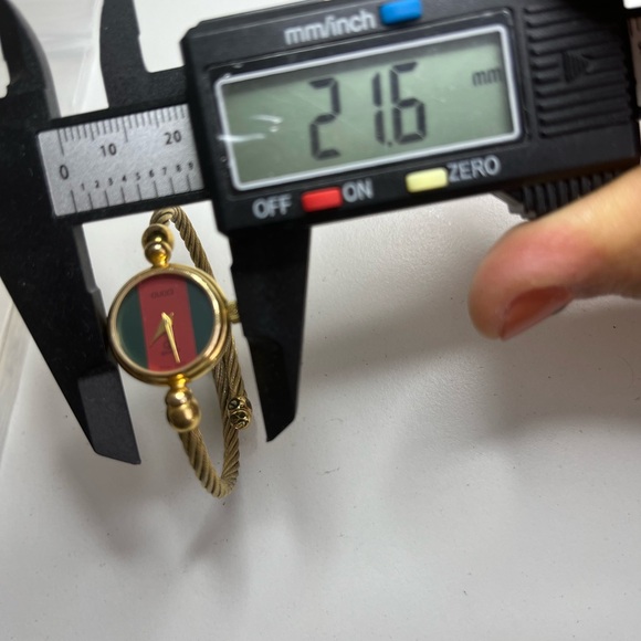 Gucci Rope Bangle Sherry Line Watch 2047. 1L - Picture 12 of 15